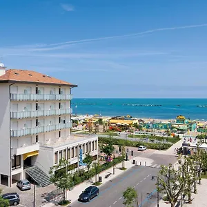3* Hotel Little